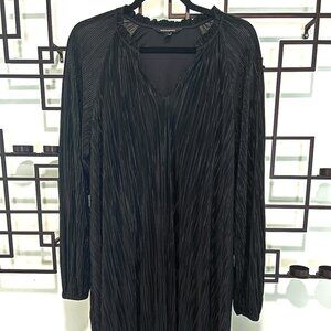 Banana Republic Pleated Shift Dress (S)